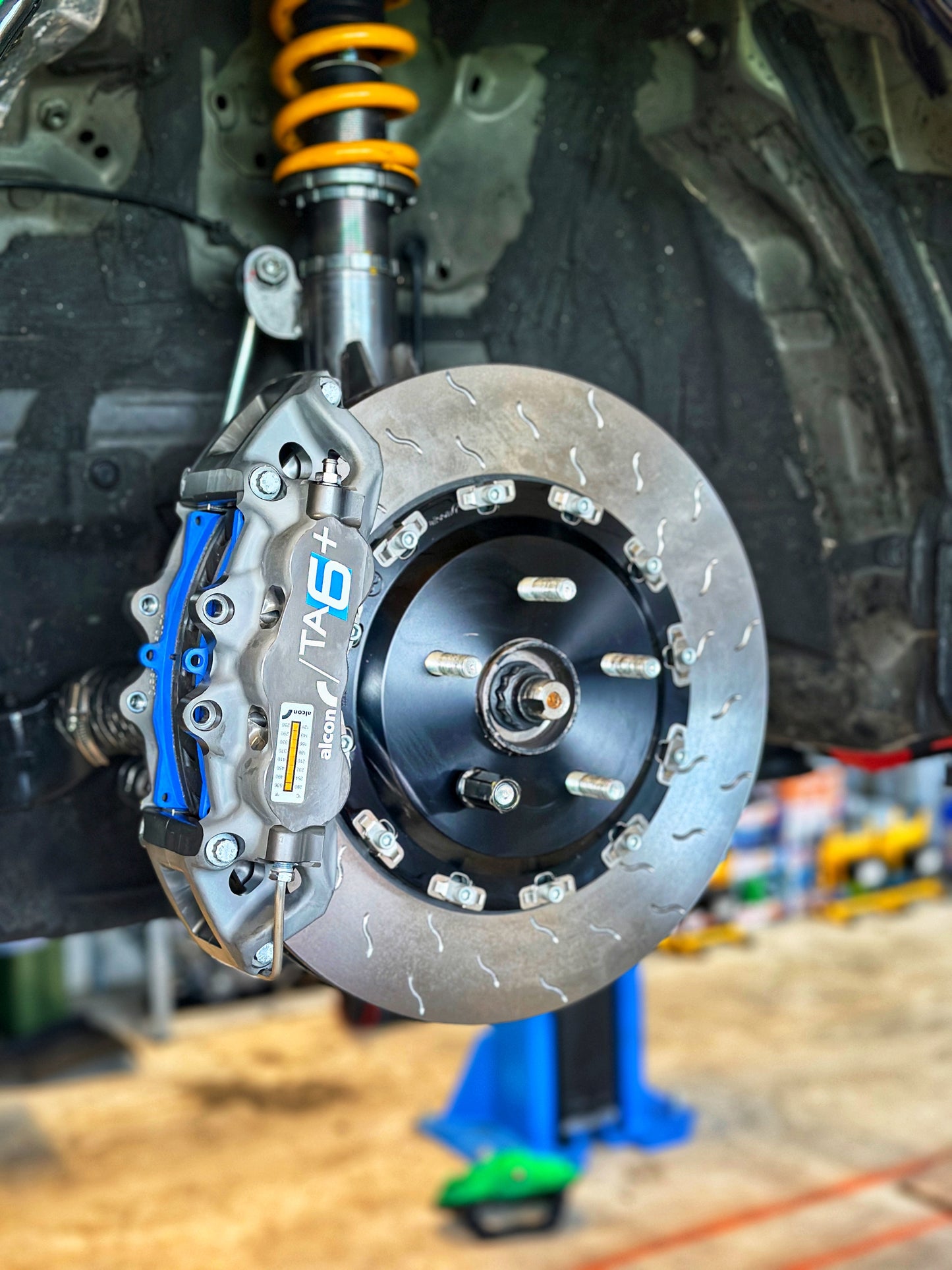 Alcon: GR Yaris & GR Corolla - TA6 / TA4 Race Spec Brake Kits