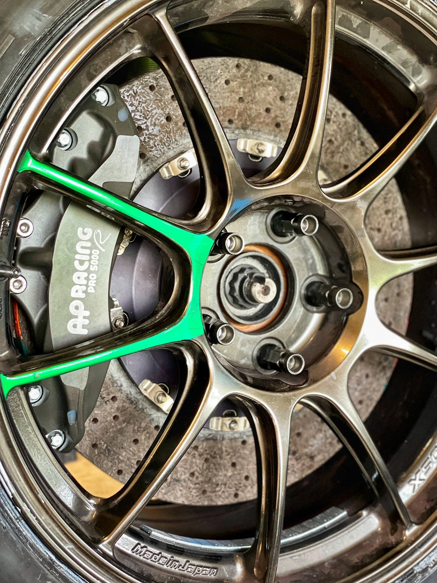 Carbon ceramic brake kit