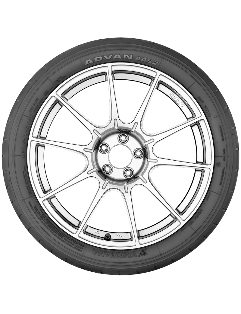 Yokohama Advan A052