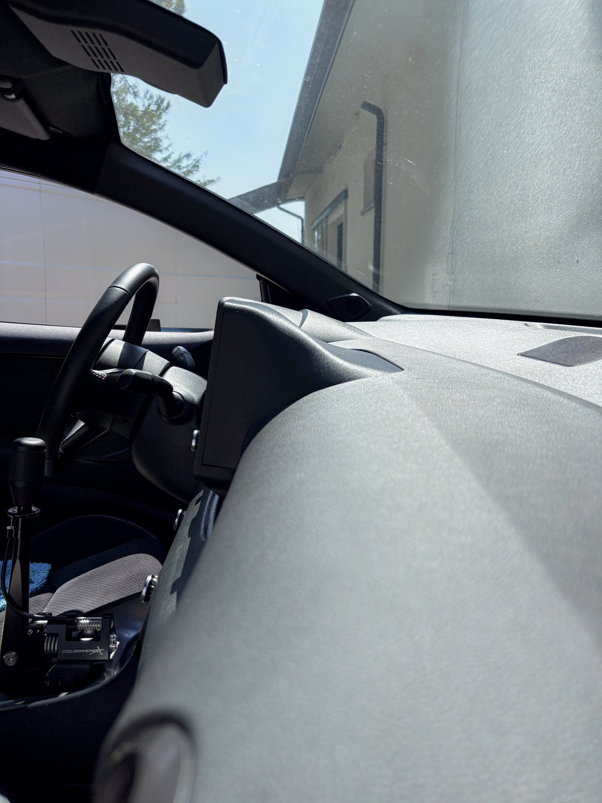 GR Yaris Gen 1 - Screen Lowering Kit