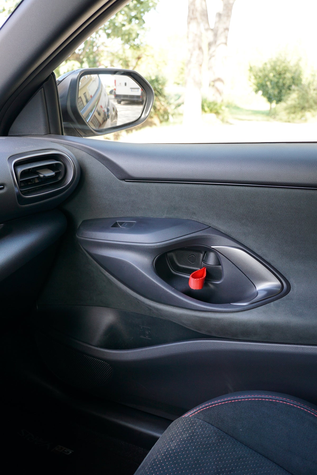 GR Yaris Gen 1/2 - Door Strap